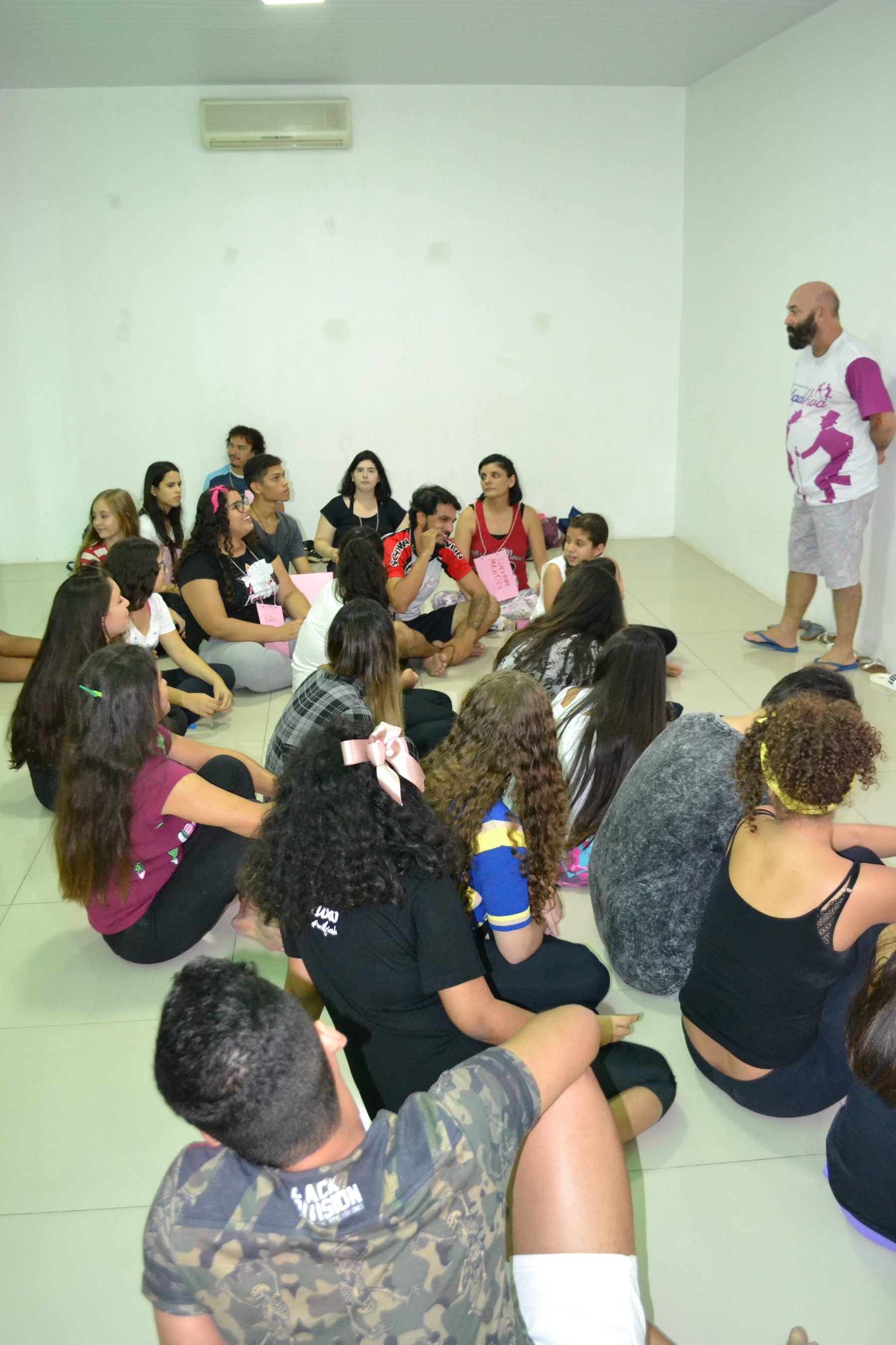 Alunos da Escola Cidade Viva em cena